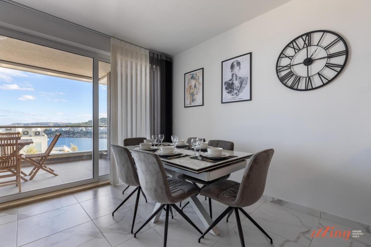 A Stunning Apartment With Spectacular Sea Views セント・ポールズ・ベイ エクステリア 写真